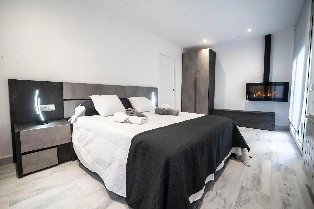 Ferienwohnung Piso De Diseno En El Centro De Puigcerdà